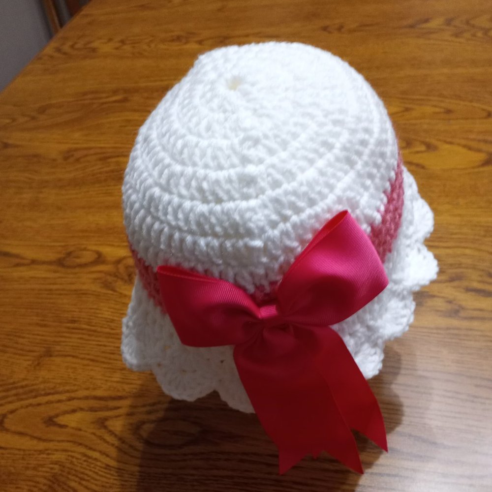 Girl's hat - Picture 2 of 2
